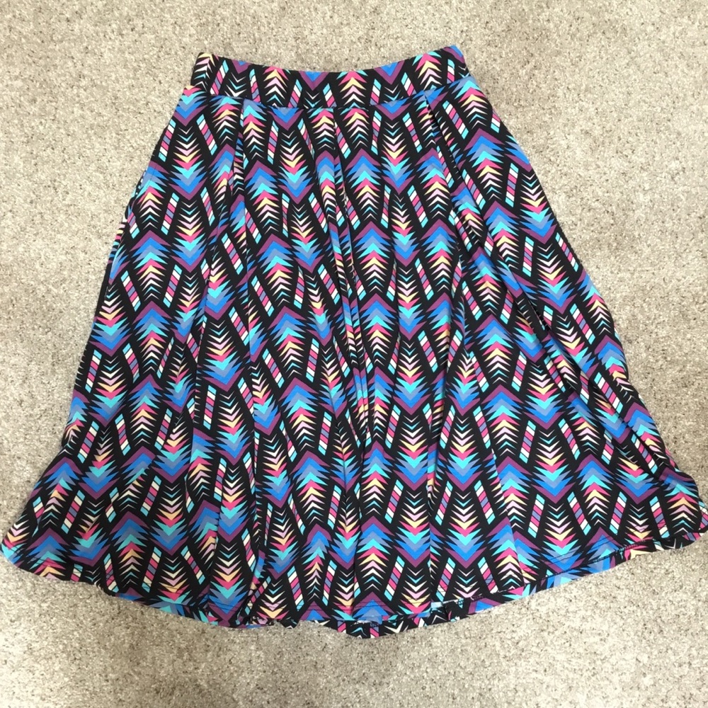 SALE 🎉 LuLaRoe Madison Skirt XS